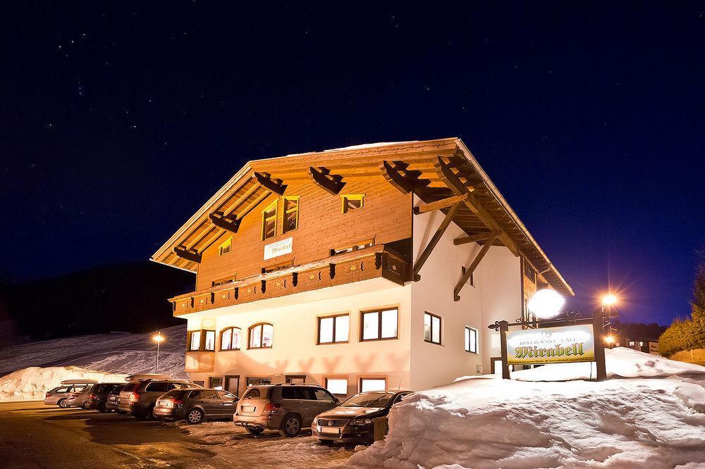Gaestehaus Zugspitzblick Берванг Экстерьер фото